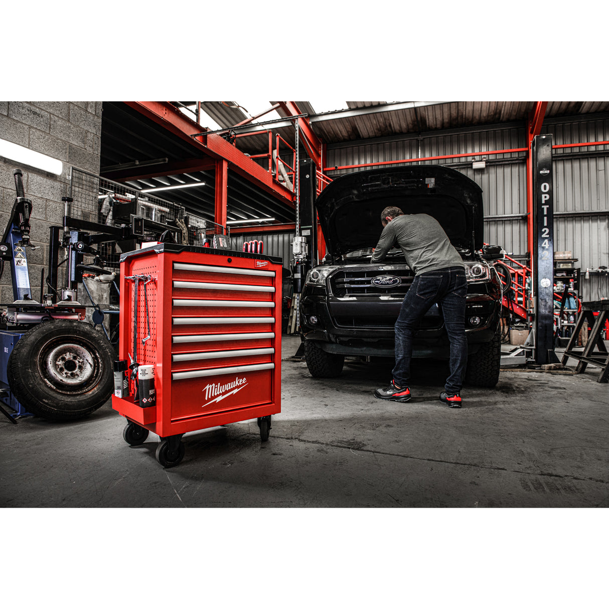 Milwaukee Werkstattwagen 27" / 69 cm 4932498252