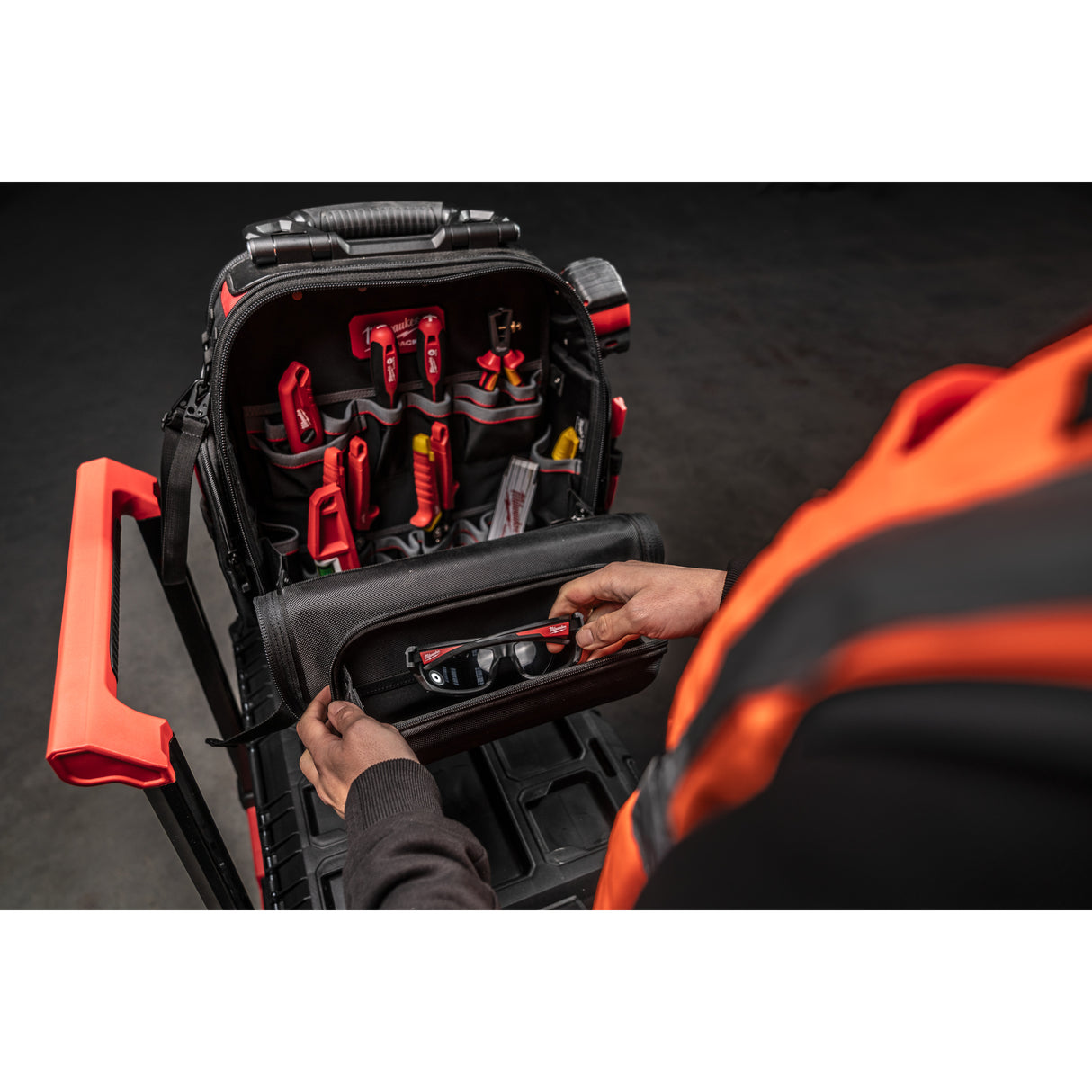 Milwaukee Rucksack PACKOUT verstärkt 4932498633