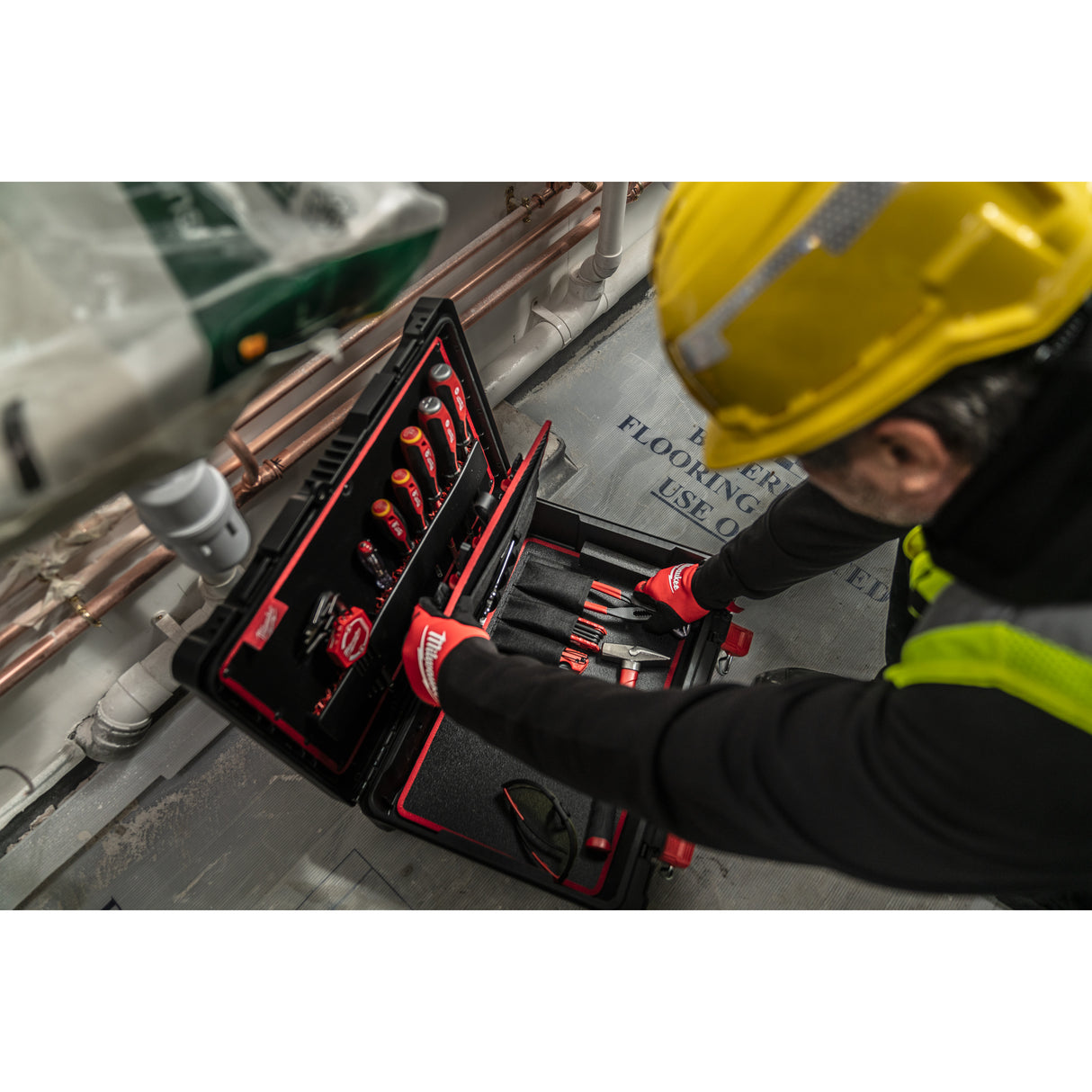 Milwaukee Installateur Handwerkzeug-Koffer Installations PACKOUT Koffer 74-tlg. 4932499467