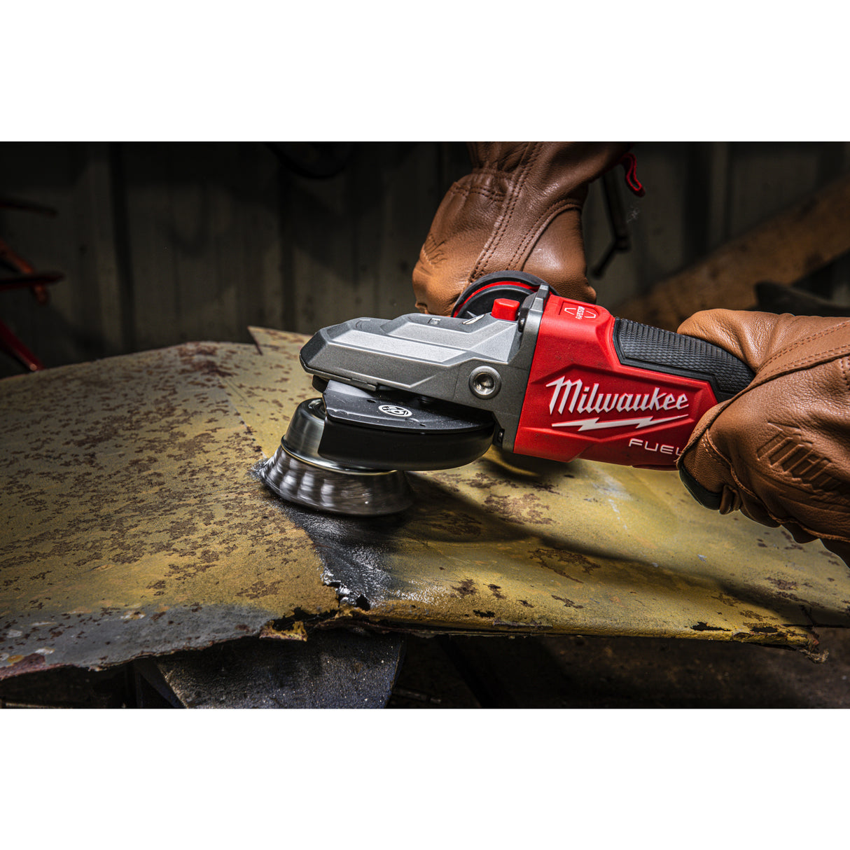 Milwaukee Topfbürste gezopft M14 gez. 90x20x0,5mm 4932501737