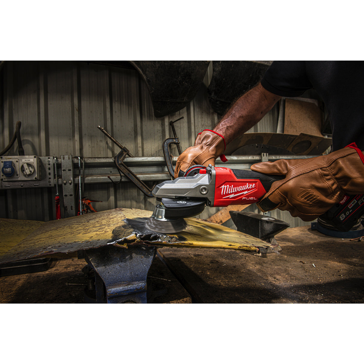 Milwaukee Topfbürste gewellt M14 gez. 65x0,35mm 4932501750