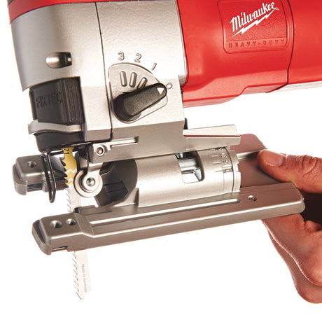 Milwaukee Stichsäge JSPE135TX 4933381230 roteswerkzeug
