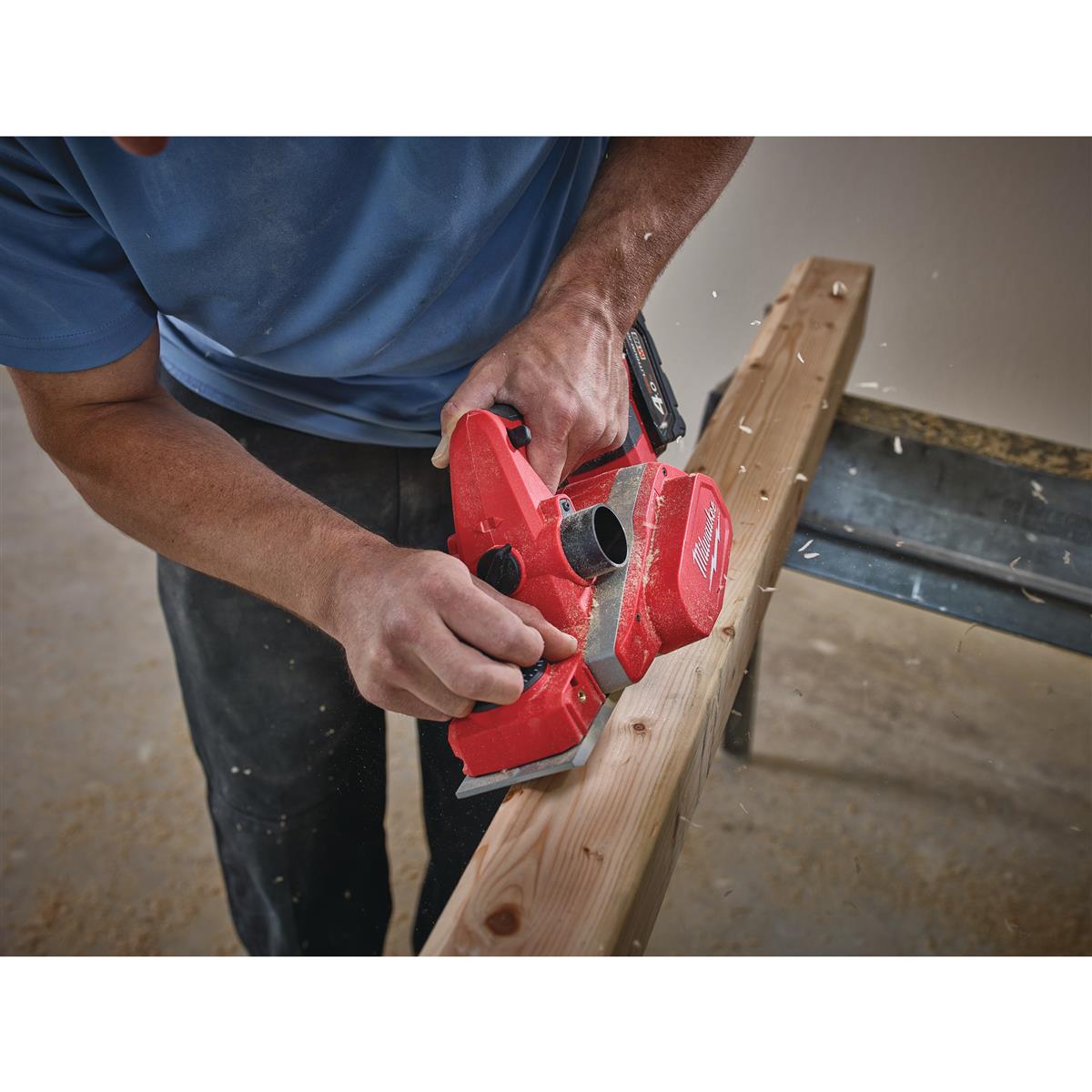 Milwaukee Cordless Planer M18BP-402C 4933451114