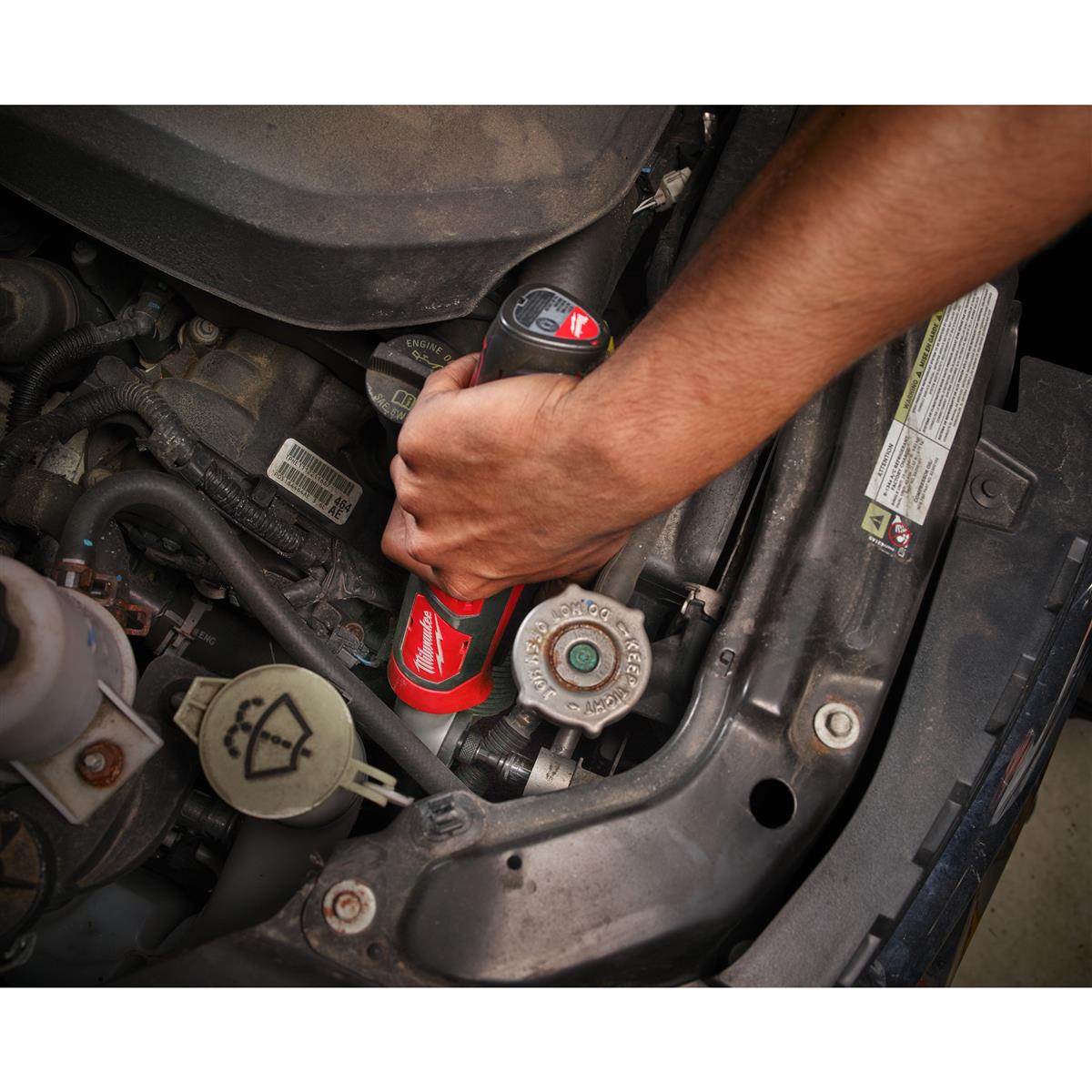 Milwaukee Cordless Angle Impact Wrench M12BRAID-0 4933451247
