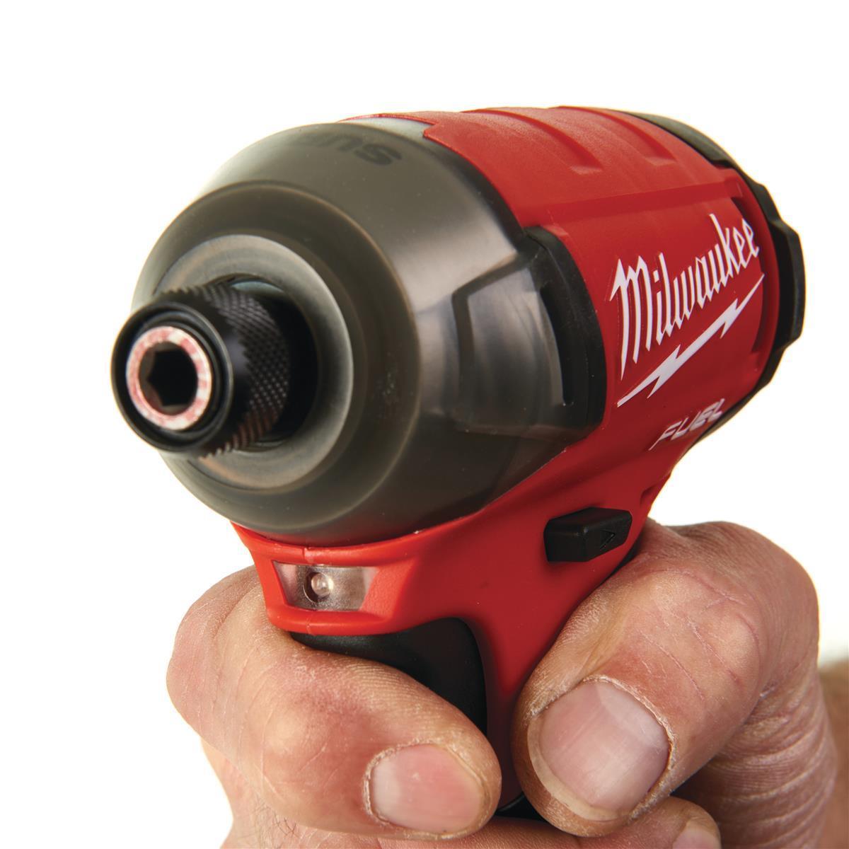 Tournevis à impulsion sans fil Milwaukee M12FQID-202X 4933464973