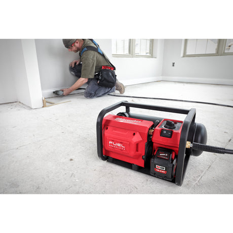 Milwaukee Akku-Kompressor M18FAC-0 4933472166 roteswerkzeug