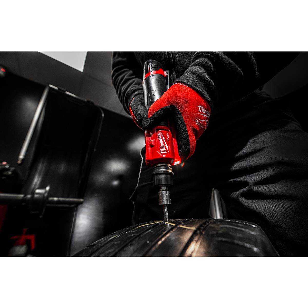 Milwaukee Cordless Tire Roughener M12FTB-0 4933472215