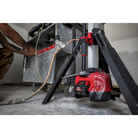 Milwaukee Akku-Baustrahler M18HOSALC-0 4933478116 roteswerkzeug