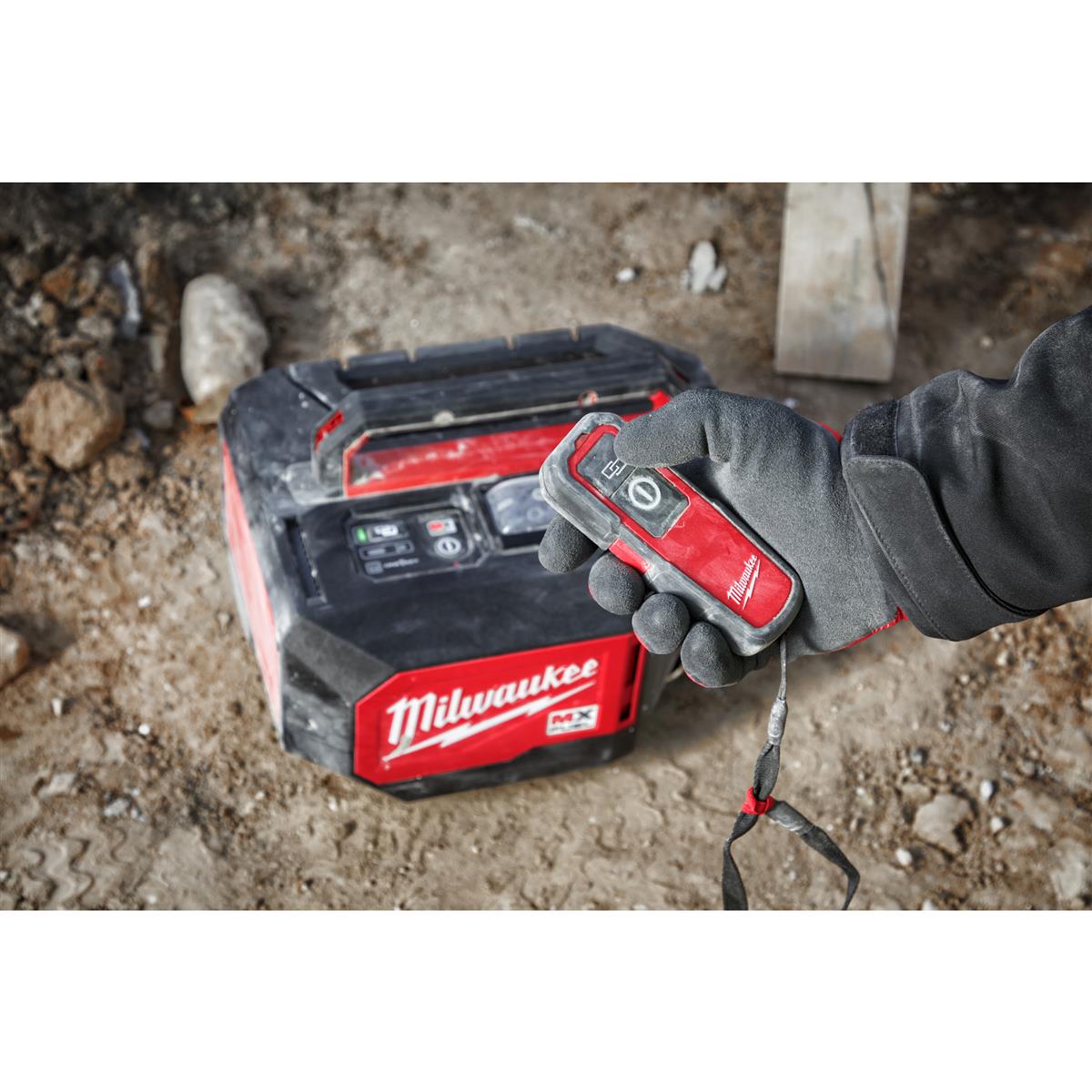 Milwaukee Akku-Betonverdichter MXFCVBC-602 4933479608