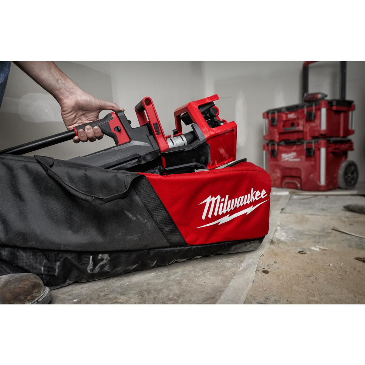Milwaukee bag M18 TOWER LIGHT BAG 4933479643