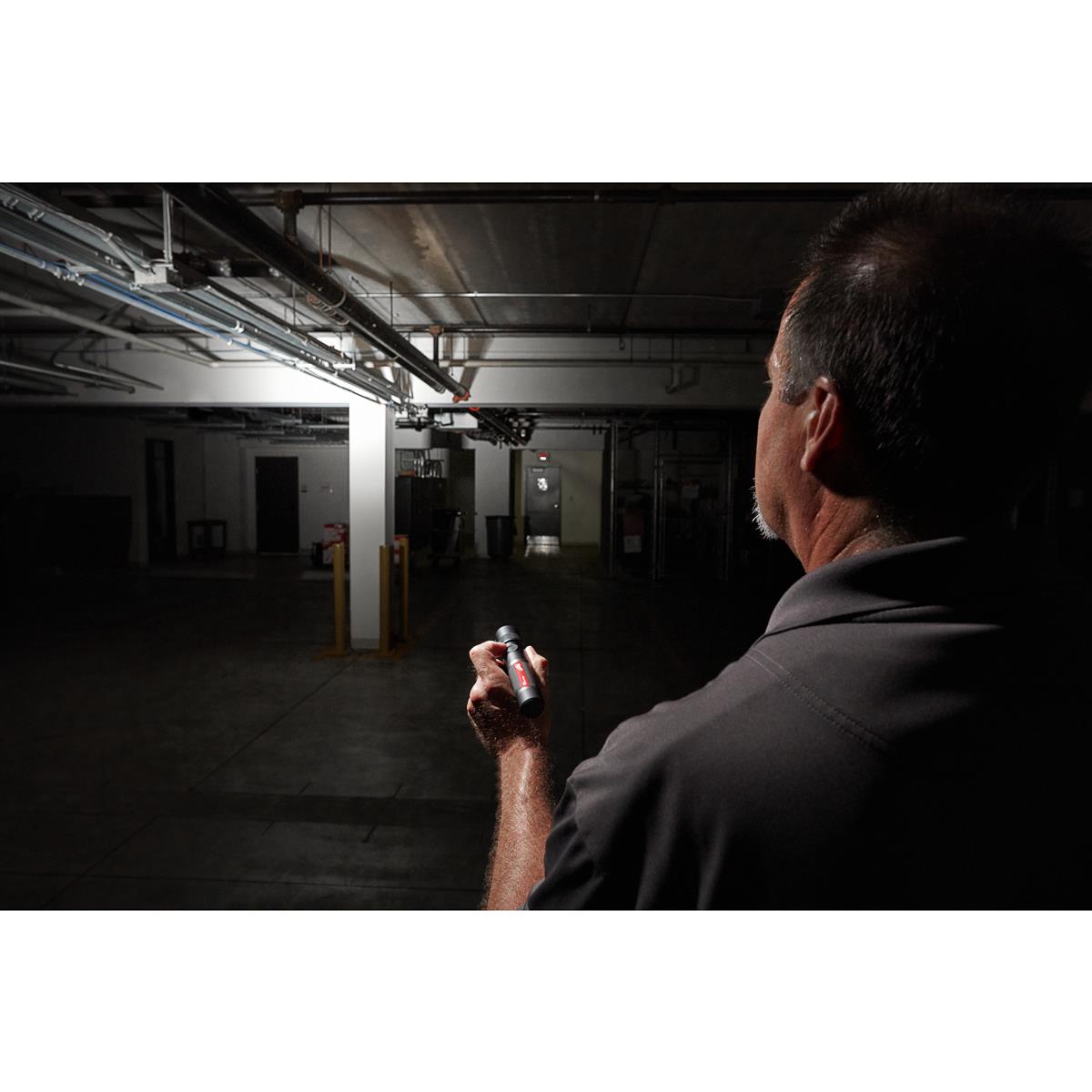 Milwaukee USB rechargeable flashlight L4 TMLED-301 4933479769