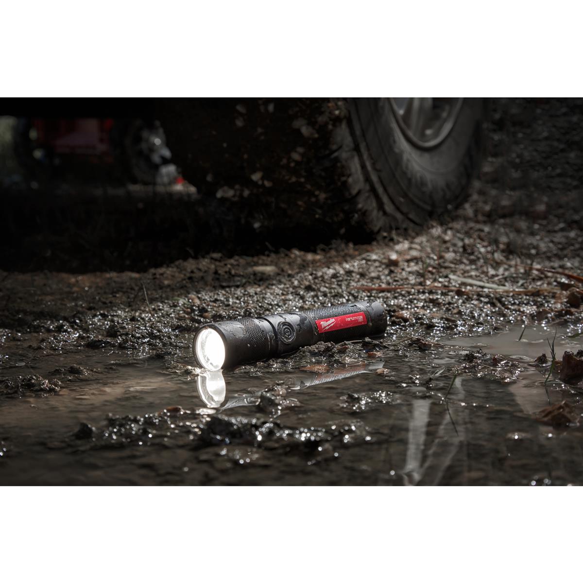 Milwaukee USB rechargeable flashlight L4 TMLED-301 4933479769