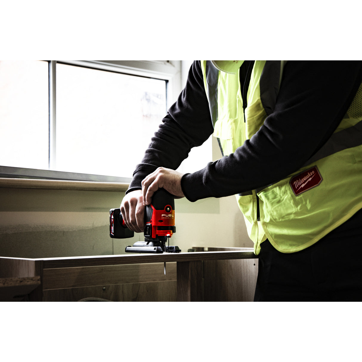 Milwaukee Akku-Stichsäge M12FJS-422X AKKU-STICHSAEGE IN2 4933500575